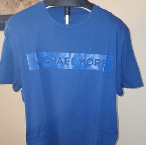 Men t-shirt short sleeve size large, blue color.